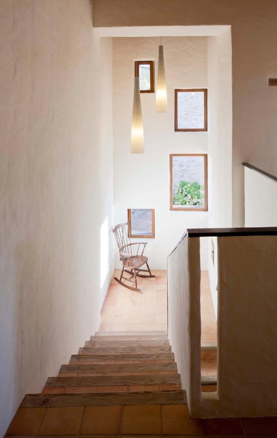 B&B La Rectoria De Sant Miquel De Pineda ซานต์เฟลิอู เด ปายารอลส์ ภายนอก รูปภาพ